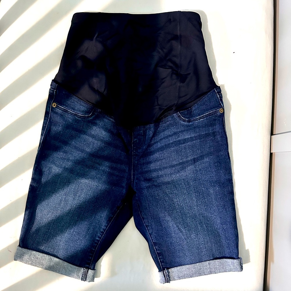 Maternity Bermuda shorts